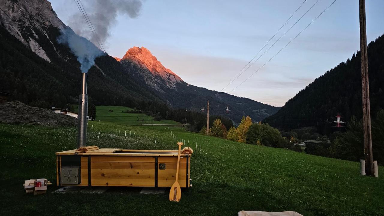 Apart Galeon Pettneu am Arlberg Exterior photo